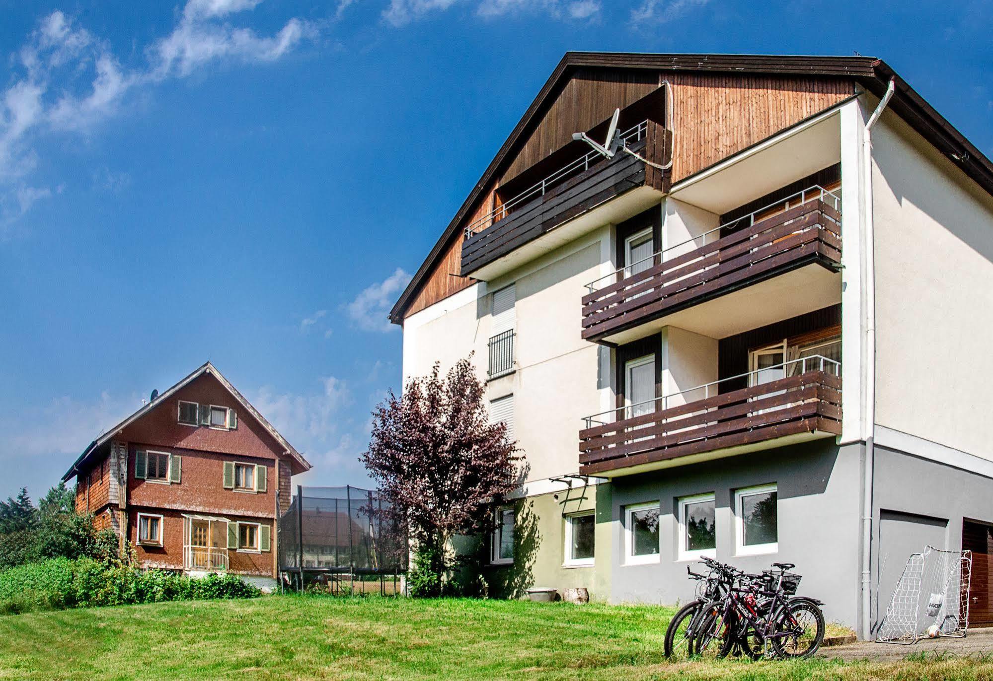 Hotel Hirsch Freudenstadt Exterior photo